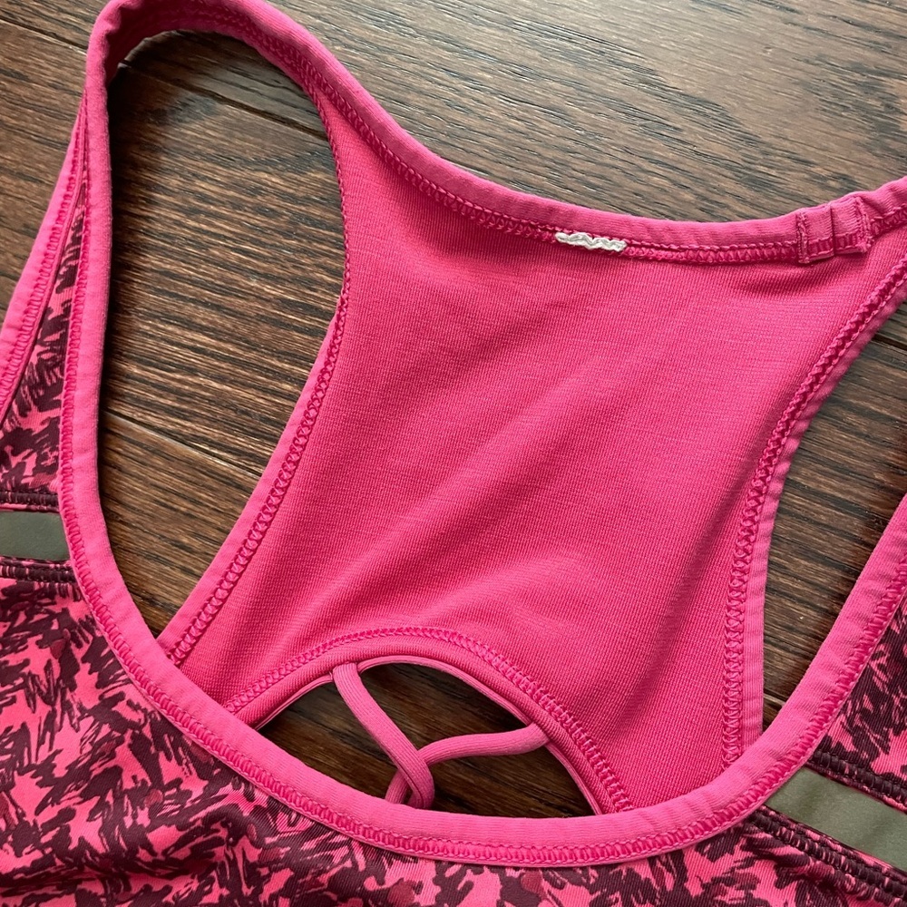 Lululemon Athletica Raspberry Pattern Sports Bra - Picture 2 of 5